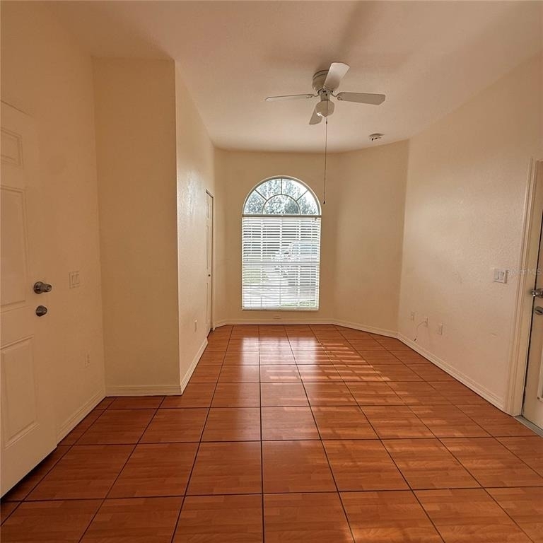 239 Venetia Avenue - Photo 6