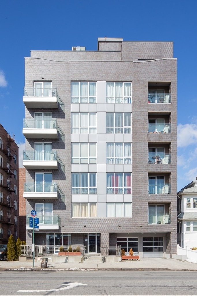 190-11 Hillside Avenue - Photo 5