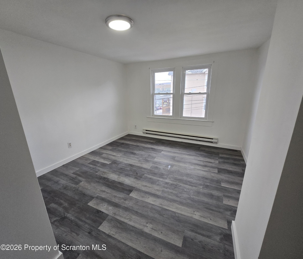 1136 Luzerne Street - Photo 17