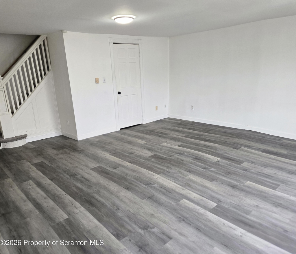 1136 Luzerne Street - Photo 11