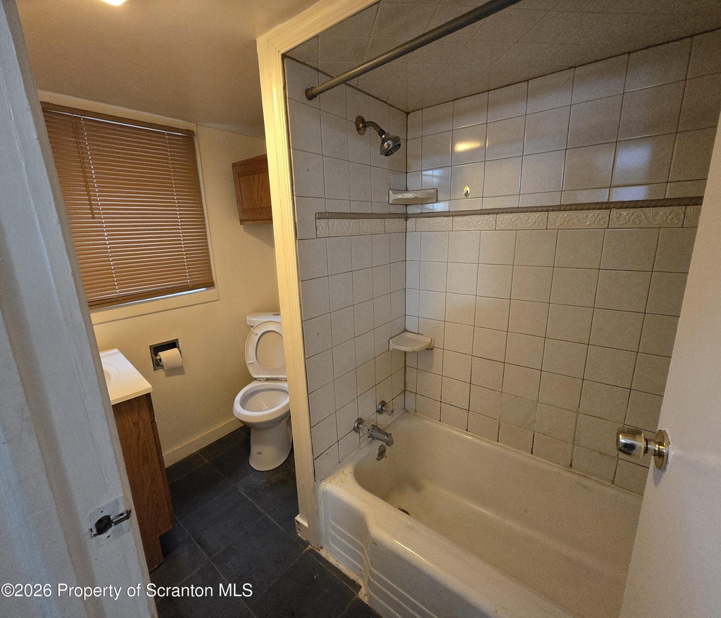 1136 Luzerne Street - Photo 5