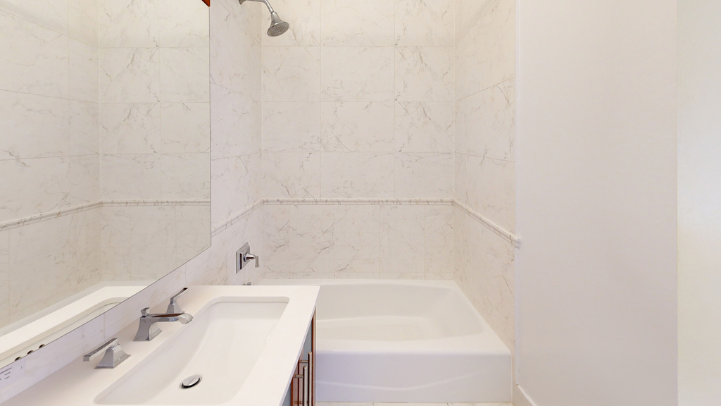 805 Columbus Ave - Photo 3