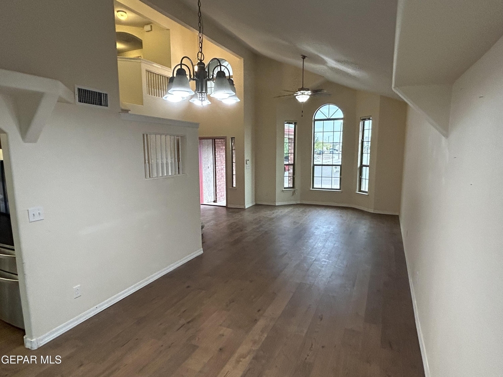 14396 Alma Point - Photo 4