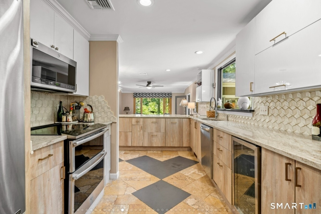 92 Kenmore Road - Photo 10