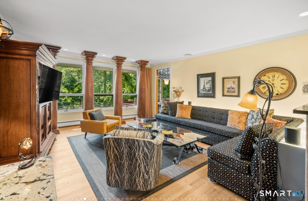 92 Kenmore Road - Photo 2