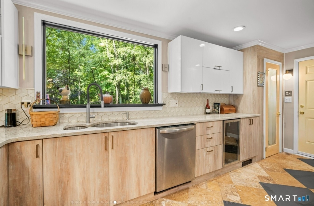 92 Kenmore Road - Photo 7