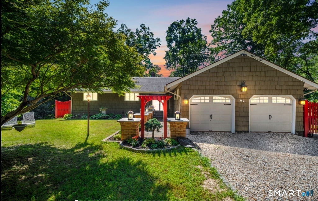 92 Kenmore Road - Photo 1