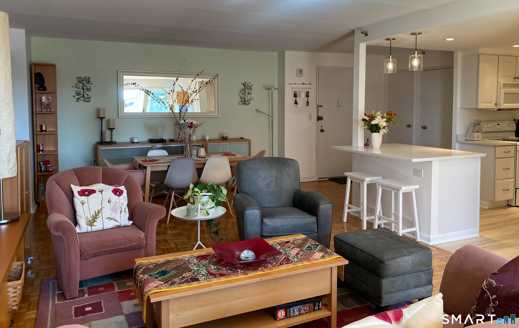 143 Hoyt Street - Photo 10