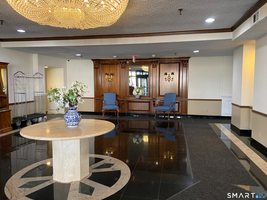 143 Hoyt Street - Photo 1