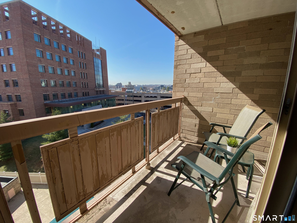 143 Hoyt Street - Photo 13