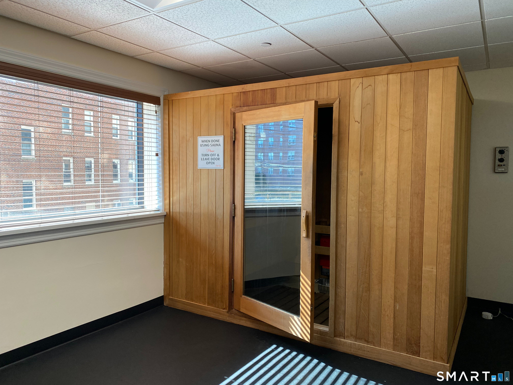 143 Hoyt Street - Photo 22