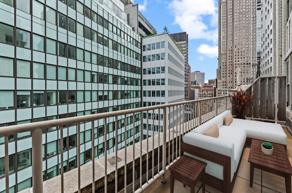 116 John Street - Photo 3