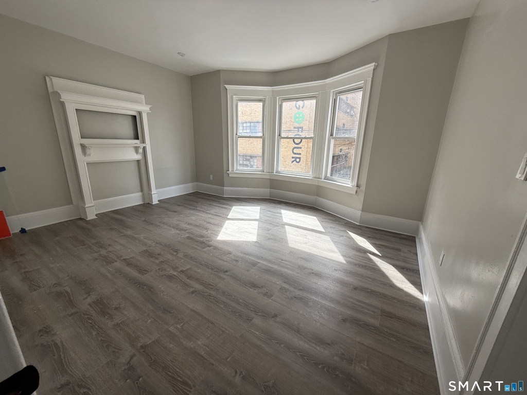 483 Barnum Avenue - Photo 14
