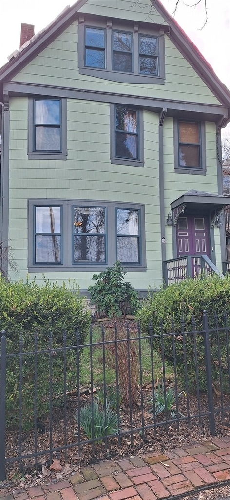 22 Brownell St - Photo 2