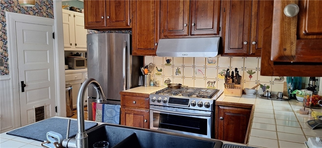 22 Brownell St - Photo 17