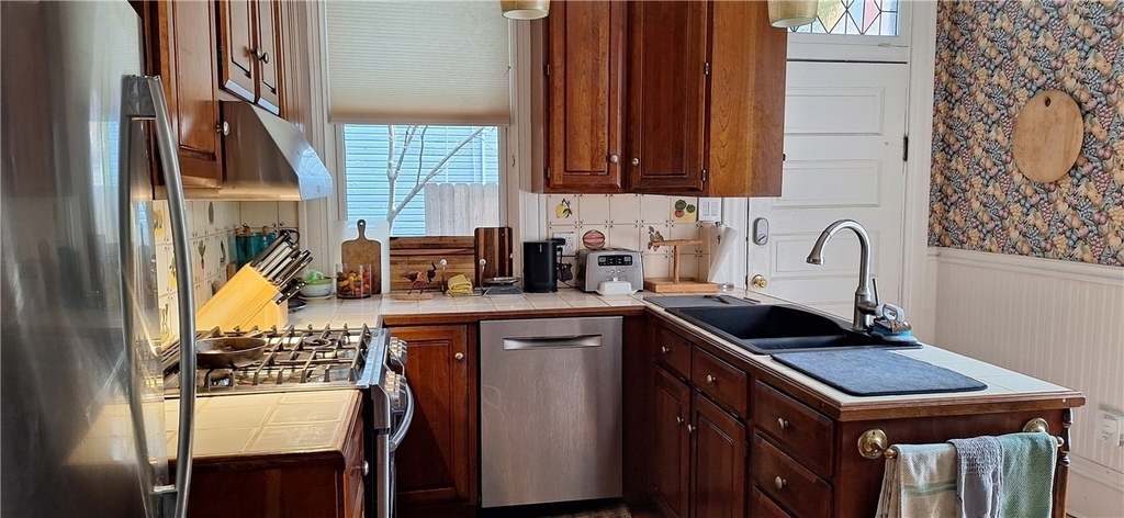 22 Brownell St - Photo 16