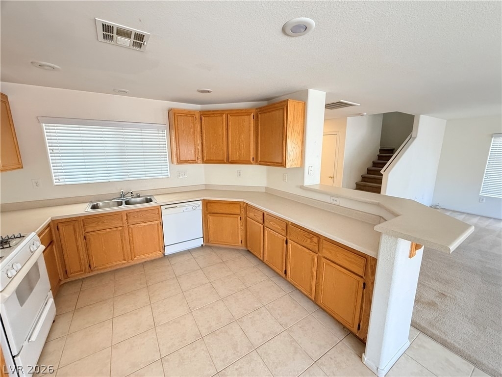 2416 Cockatoo Drive - Photo 8