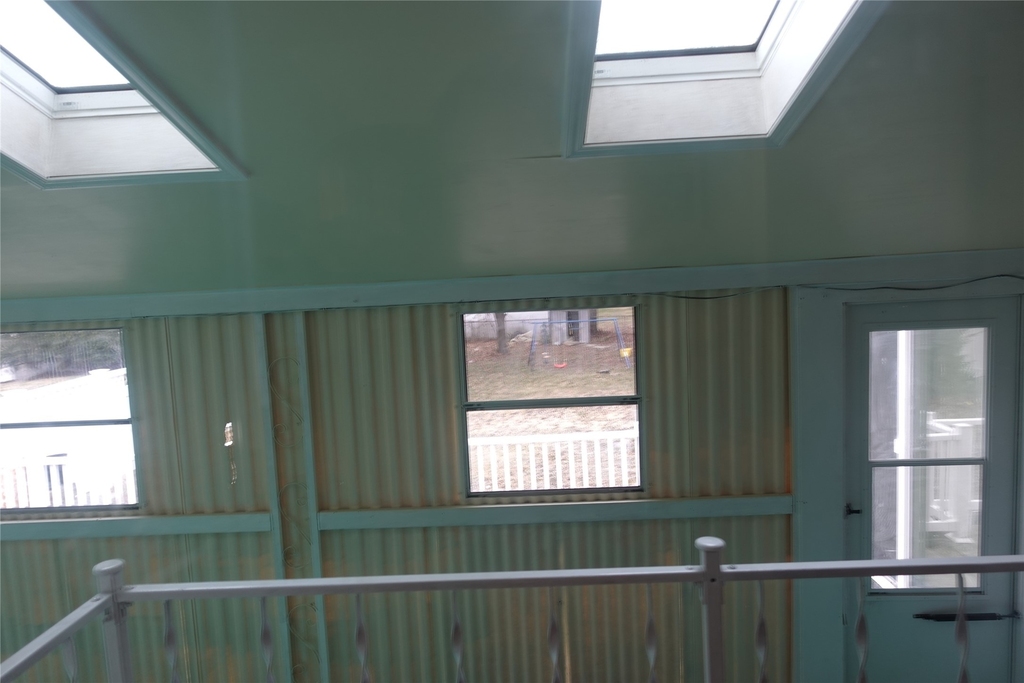 57 Fowler Avenue - Photo 11