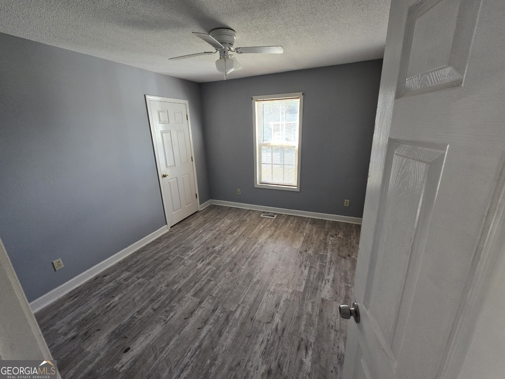629 Hanson Street - Photo 10