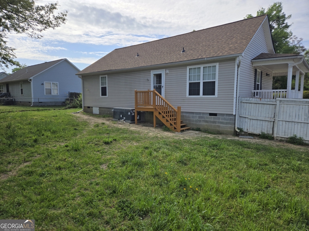 629 Hanson Street - Photo 13
