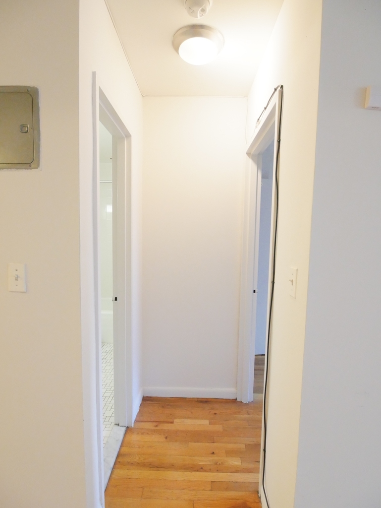 440 East 88th Street - Photo 5
