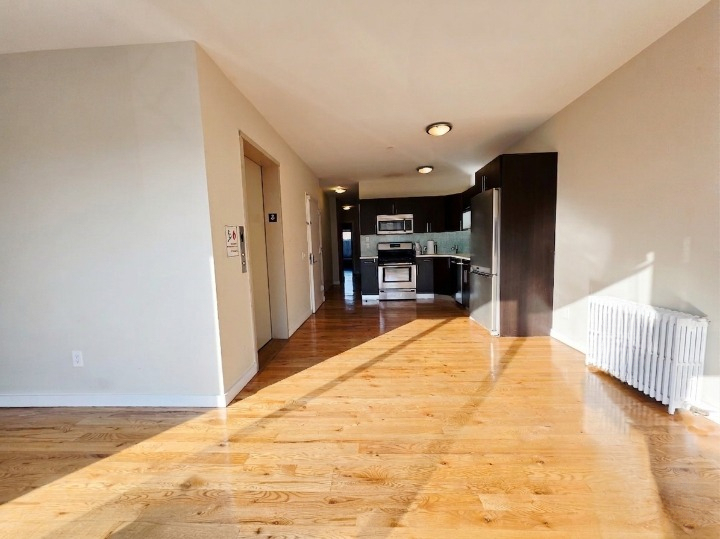 211 61st Street - Photo 3