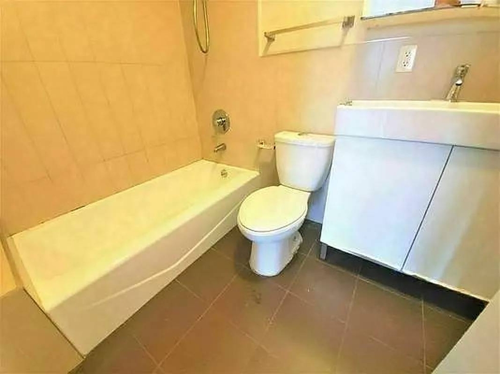 211 61st Street - Photo 9