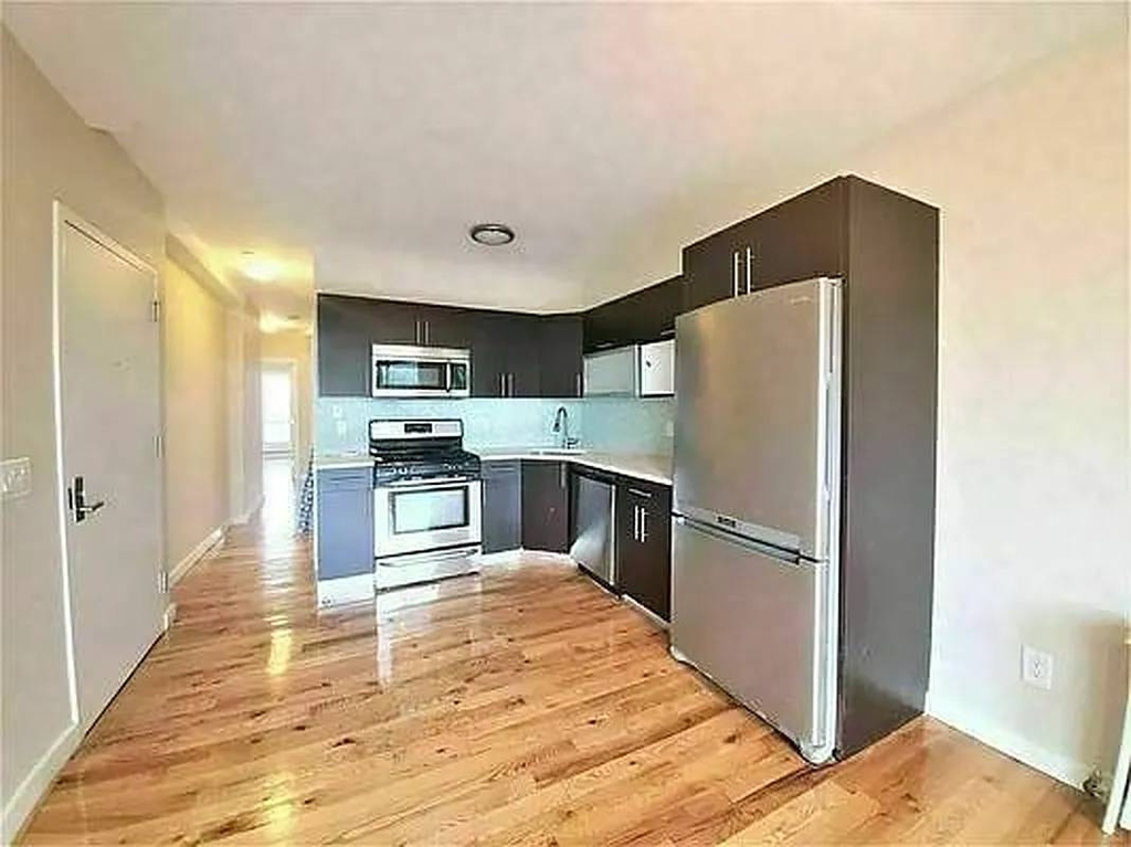 211 61st Street - Photo 1