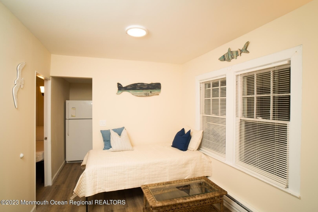 323 14th Avenue - Photo 8
