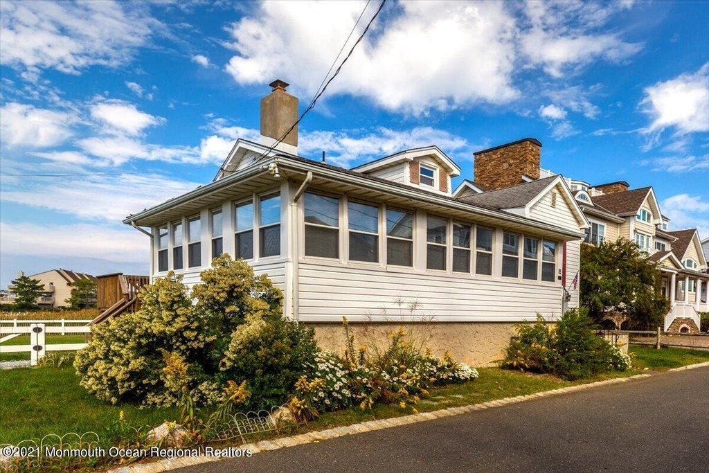 15 Riverview Road - Photo 3