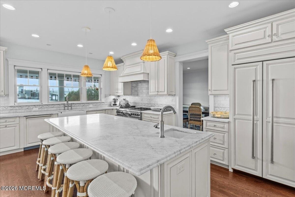 1200 Bay Avenue - Photo 8