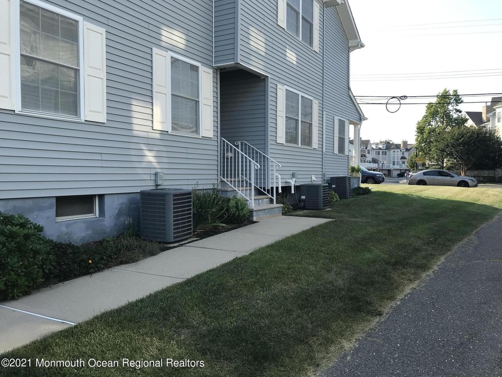 112 Morris Avenue - Photo 21