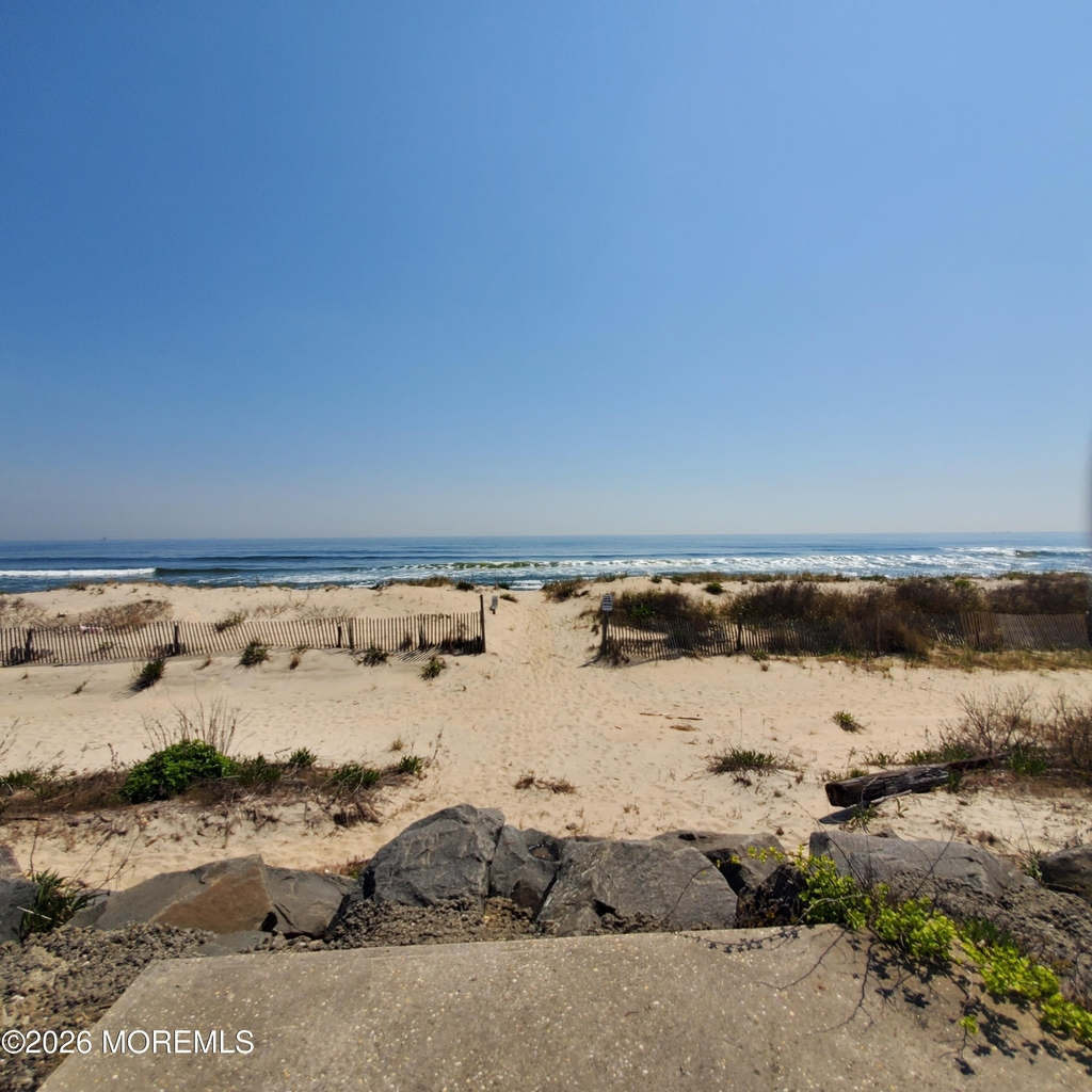 754 Ocean Avenue - Photo 2