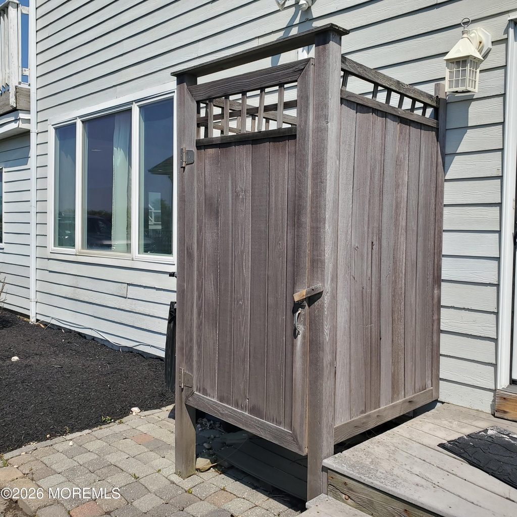 754 Ocean Avenue - Photo 25