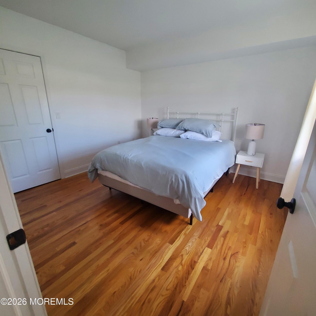 754 Ocean Avenue - Photo 11