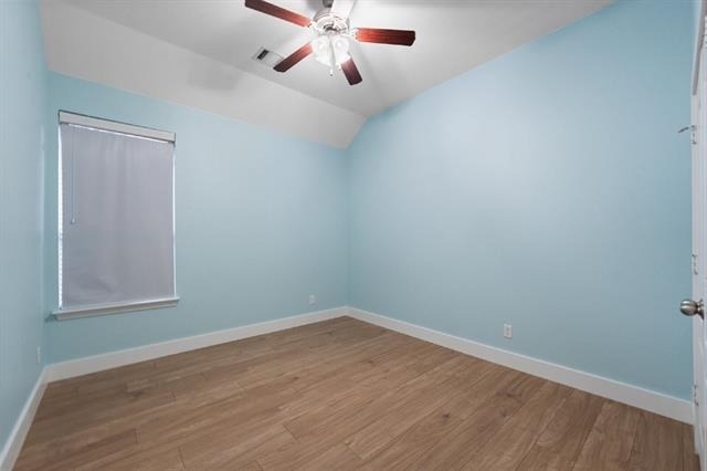 400 Hidden Lake Court - Photo 15