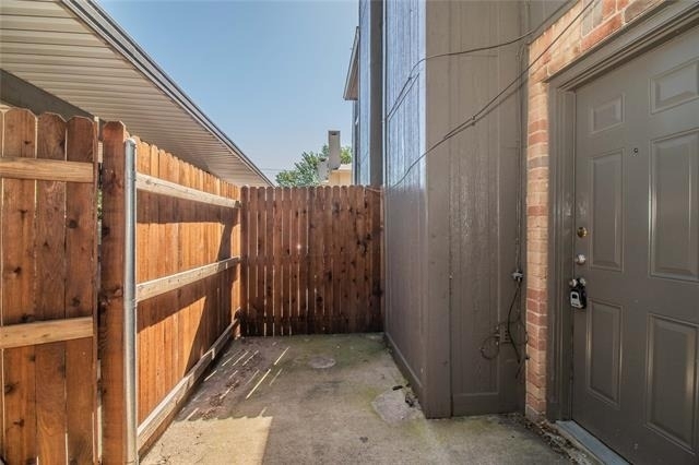 7604 Chapin Road - Photo 18