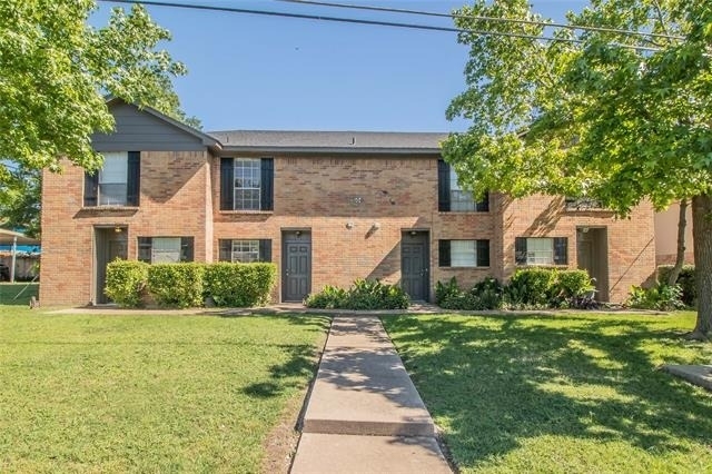 7604 Chapin Road - Photo 0
