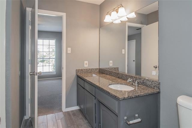 7604 Chapin Road - Photo 12