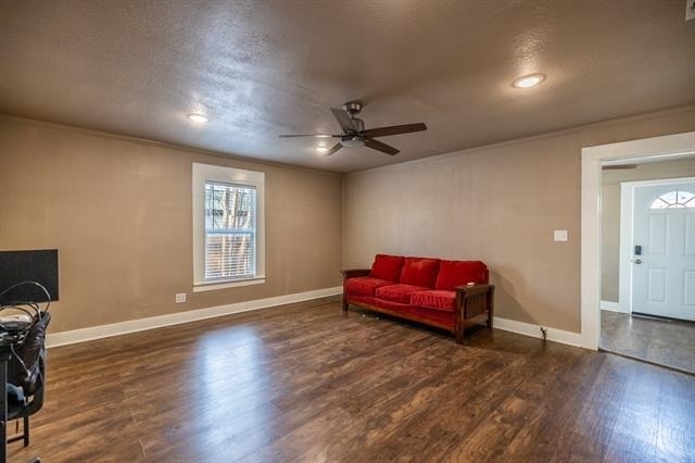 203 W Purdom Avenue - Photo 7