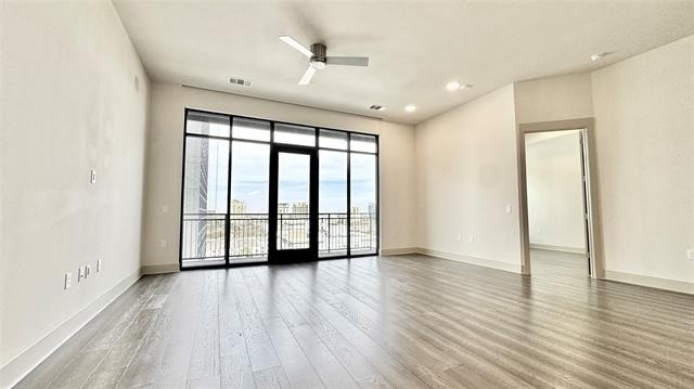 3330 Oak Grove Avenue - Photo 7