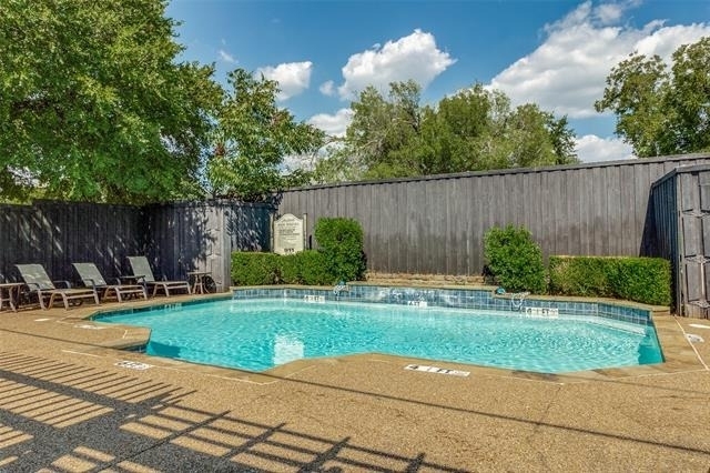4744 Bradford Drive - Photo 11
