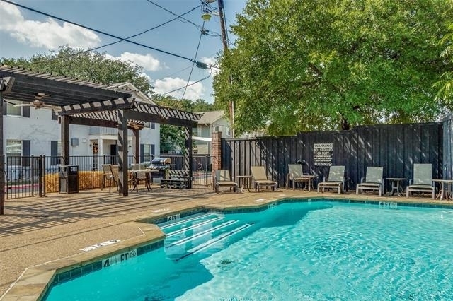 4744 Bradford Drive - Photo 13