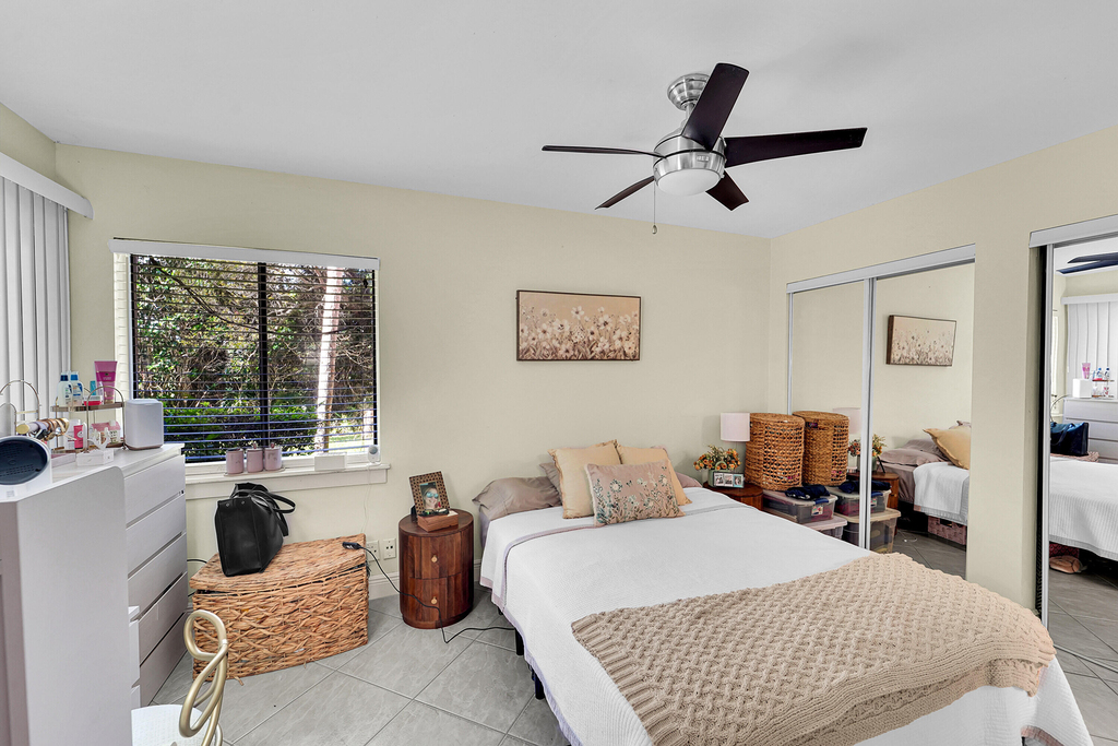 261 Wimbledon Lake Drive - Photo 12