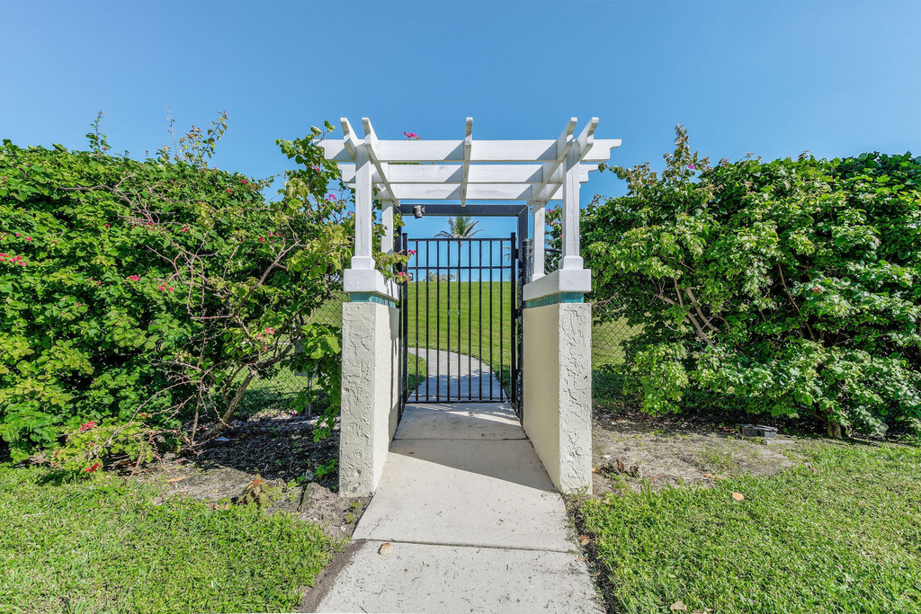2056 Windward Way - Photo 55