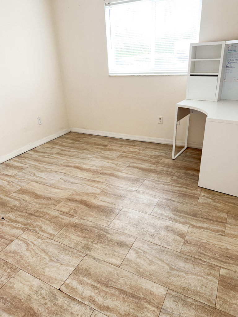3610 N 56th Avenue - Photo 1