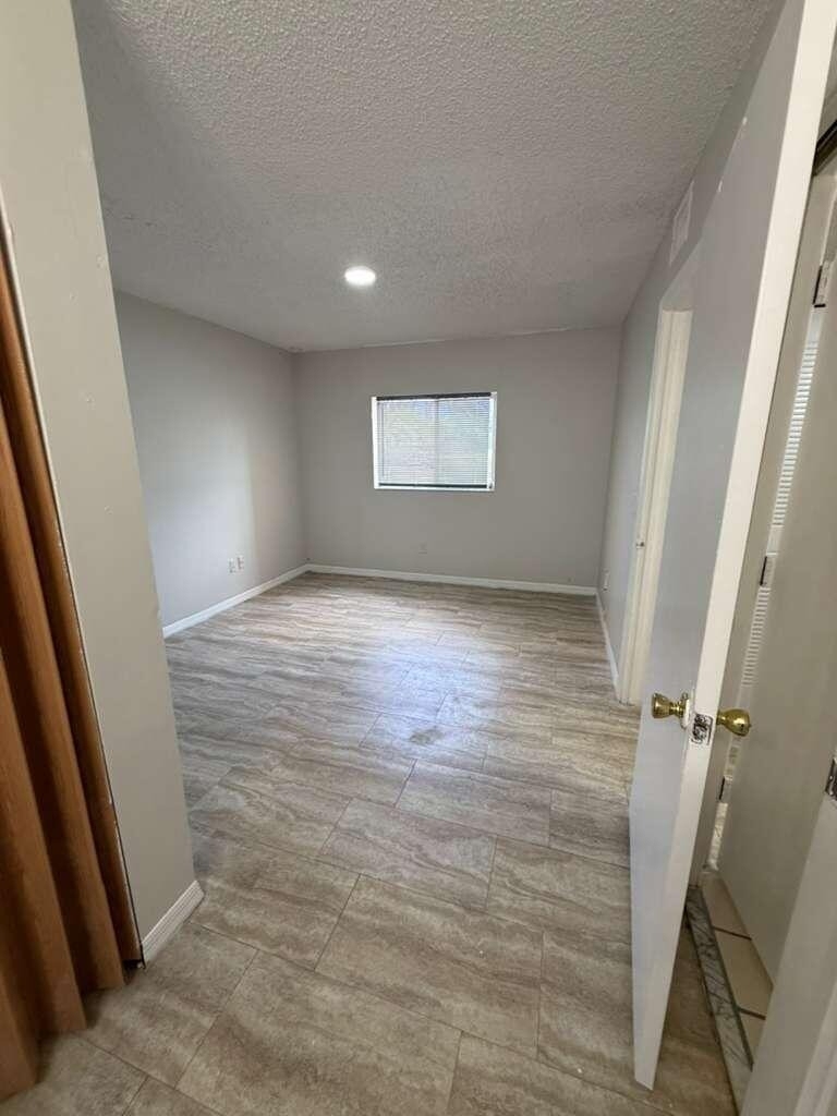 3610 N 56th Avenue - Photo 6