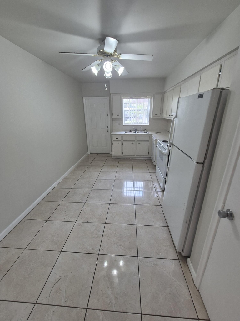 3709 Tyler Street - Photo 8