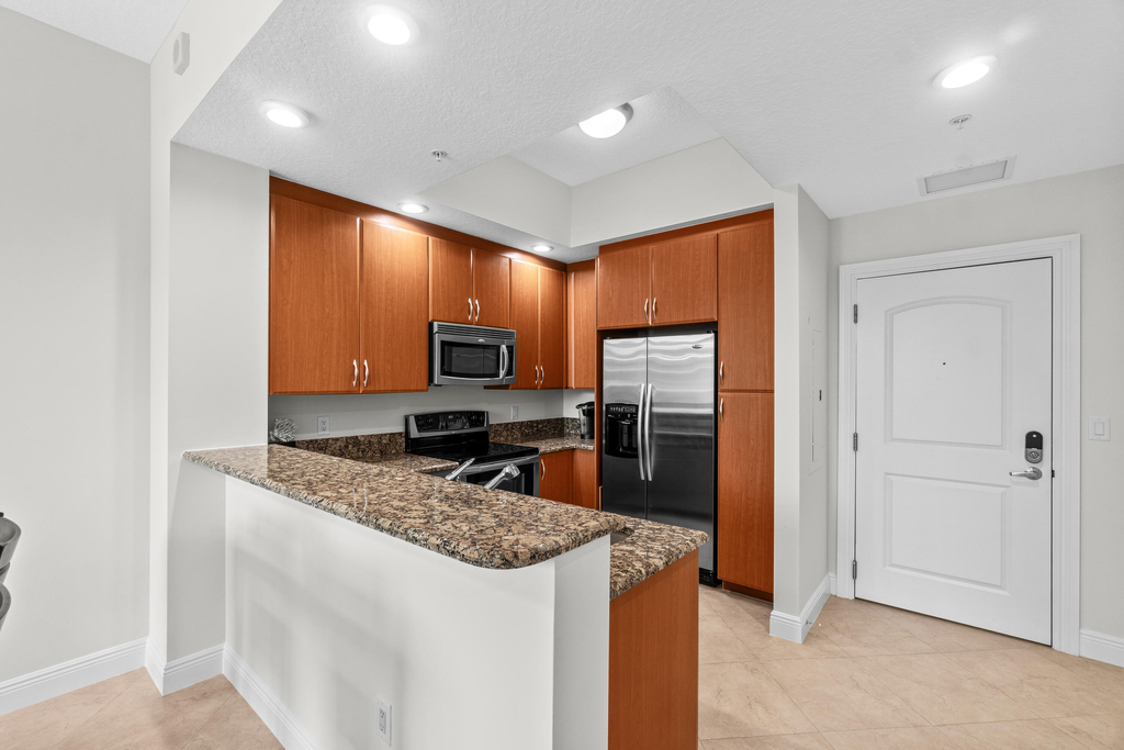 701 S Olive Avenue - Photo 6
