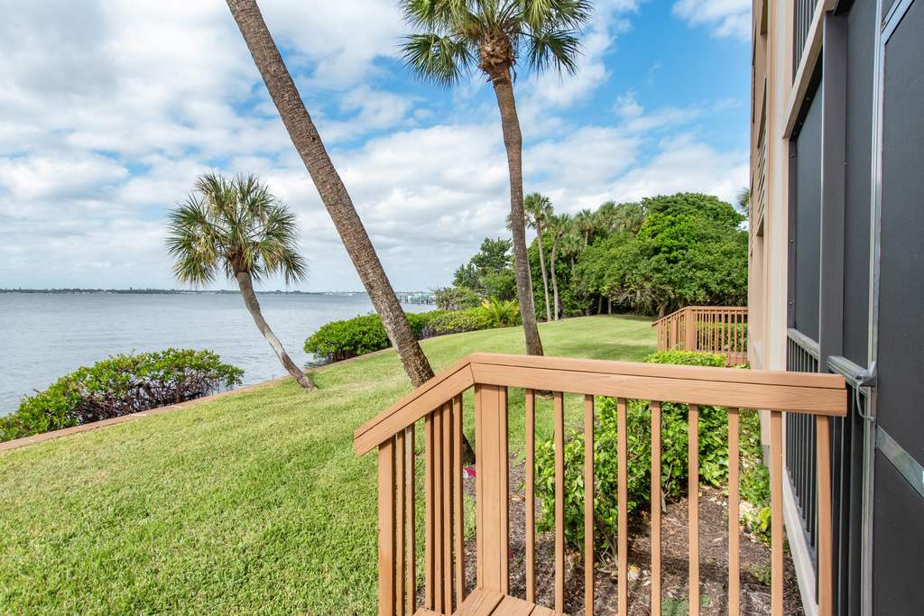 4440 Ne Sandpebble Trace - Photo 17